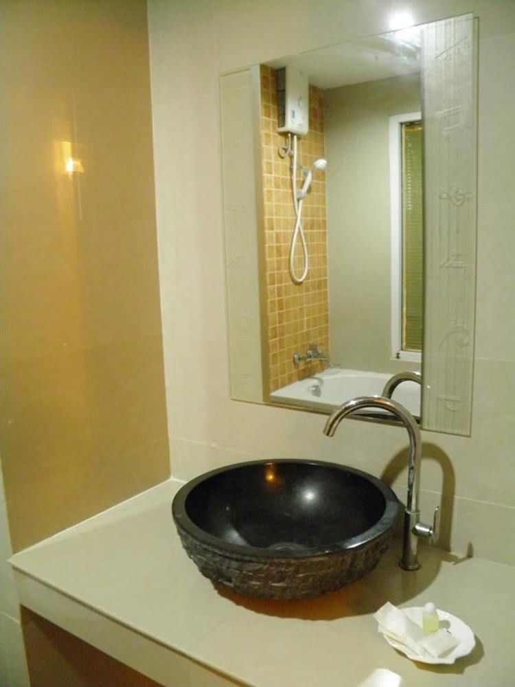 Chivapuri Residence Bangsaen Csonburi Kültér fotó