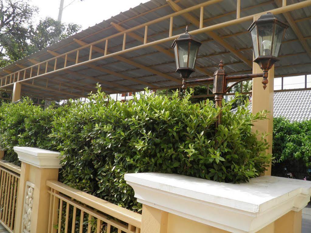 Chivapuri Residence Bangsaen Csonburi Kültér fotó